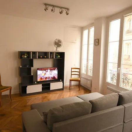 D'orleans Gare De L'est Paříž