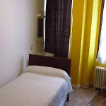 Hotel D'orleans Gare De L'est Parijs