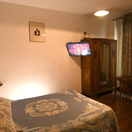 Hotel D'orleans Gare De L'est 2*